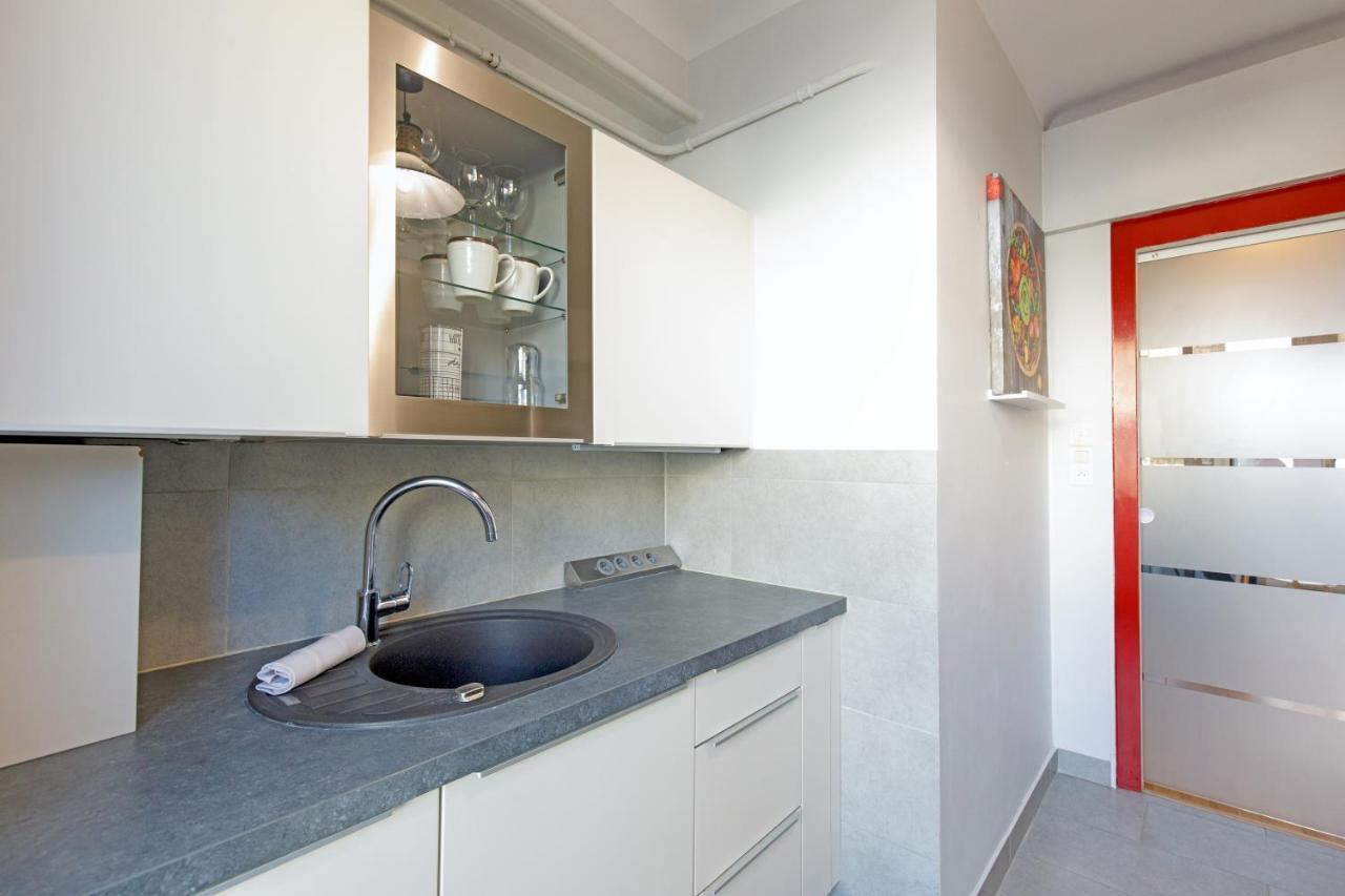 Home A Yourhosthelper Cannes Esterno foto